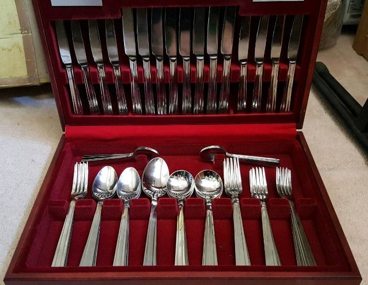 Viners Westbury Cutlery Set in Merstham, Surrey Gumtree