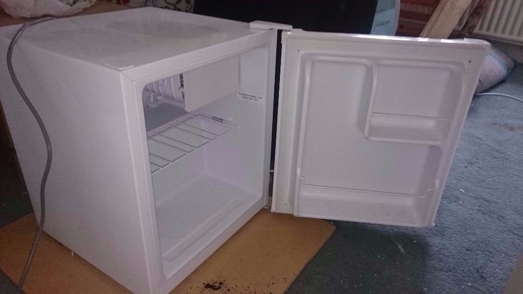 Small compact counter tabletop fridge and freezer compartment suit
