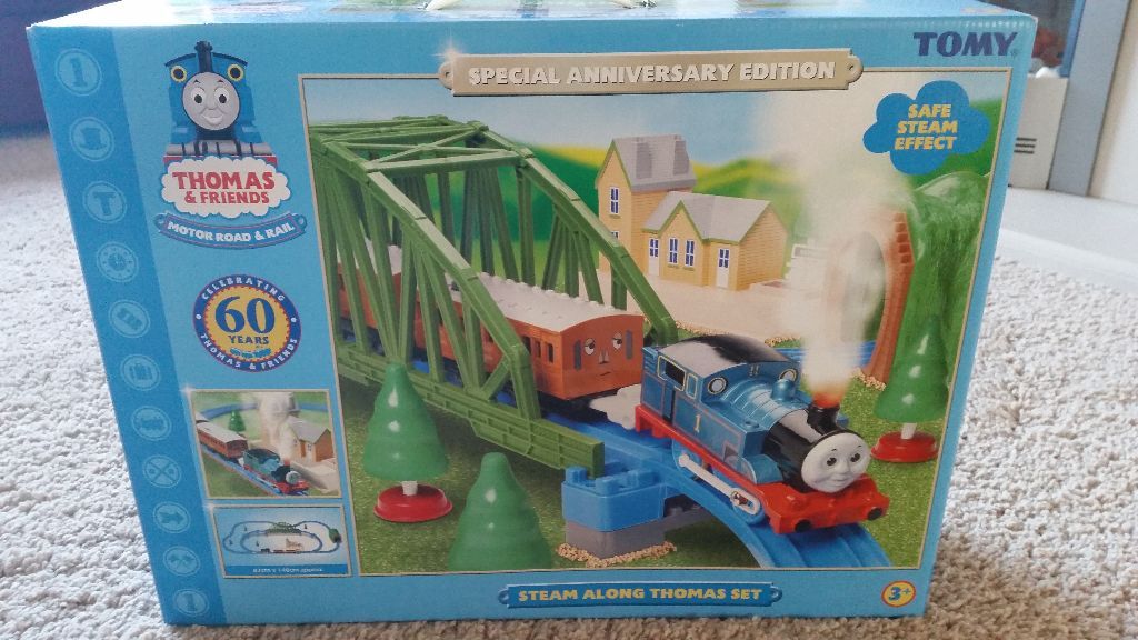 Tomy Thomas & Friends Steam Along Thomas Set Special Anniversary