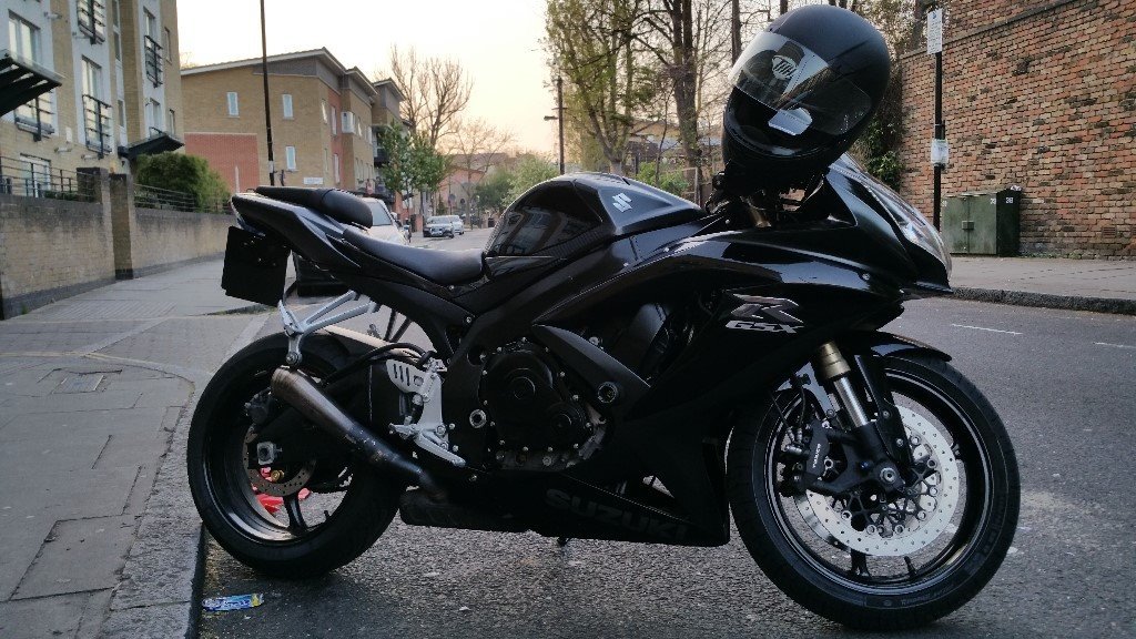Suzuki gsxr 600 k8