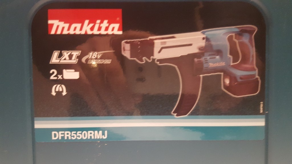 New MAKITA COLLATED 18V SCREW GUN in Larkhall, South Lanarkshire