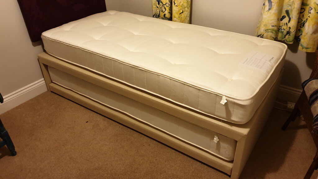 John Lewis Newton pocket sprung trundle guest bed with 2 large single