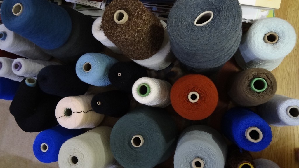 Yarn On Cone Different Colours Bundle/Job Lot Knitting Machines 19kg