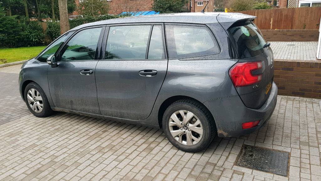 7 seater family car for sale in Harrow, London Gumtree