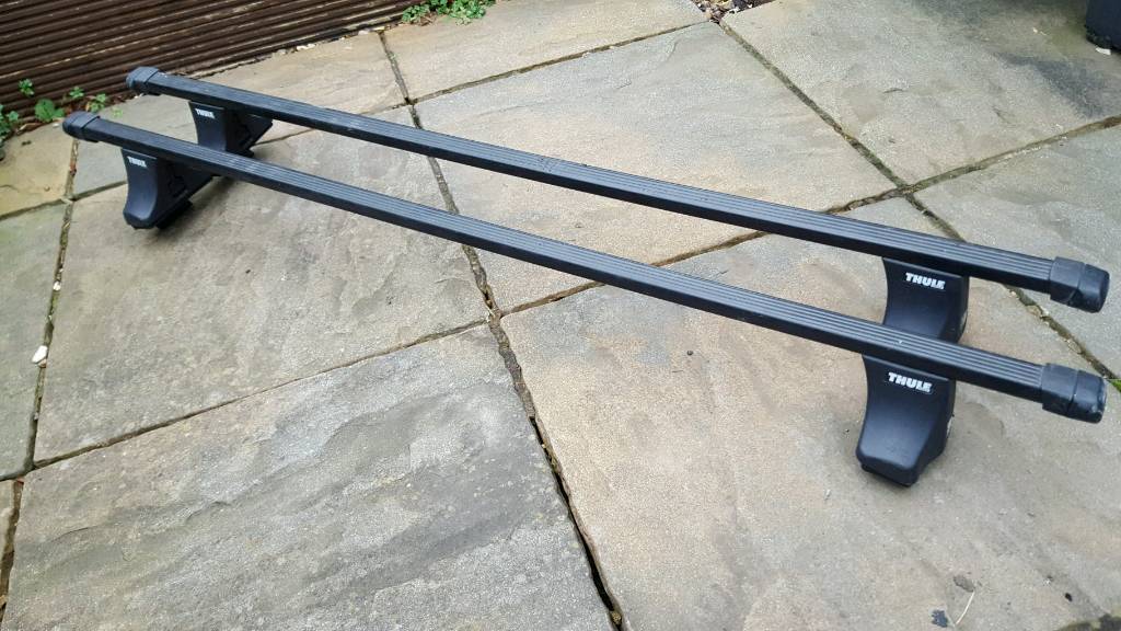 Thule Roof bars universal, adjustable and lockable in Sheffield