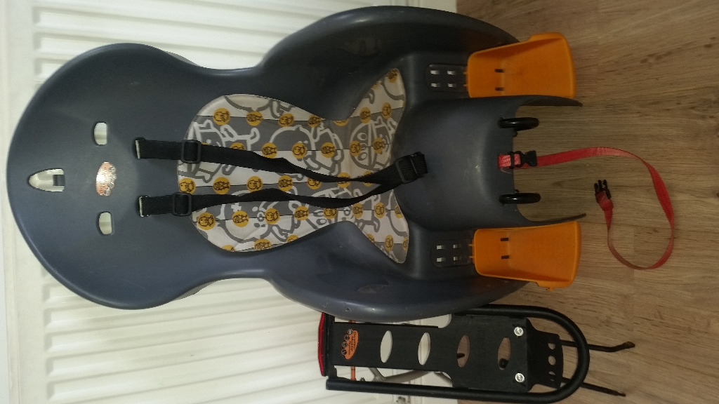 2 to piece how assemble wheels Modular rear System in mounting Decathlon Child   seat.