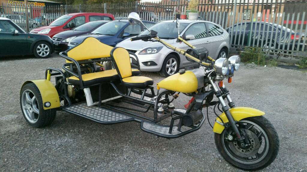 STUNNING 3 SEAT TRIKE CAR LICENSE in Wollaton, Nottinghamshire