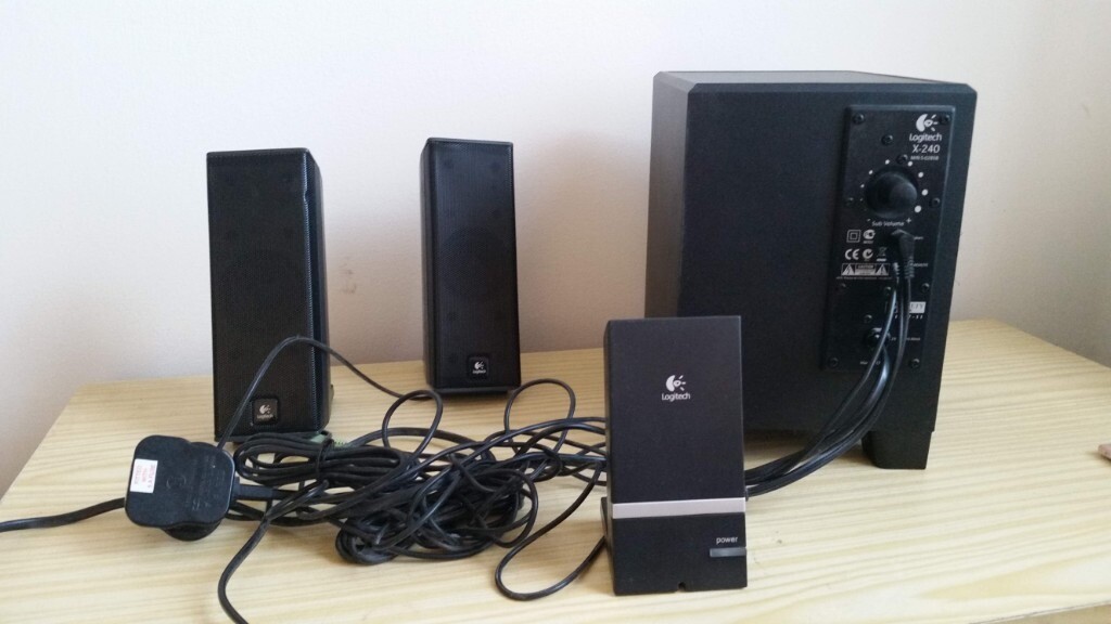 Speakers (plug into computer etc) in Forest Gate, London Gumtree