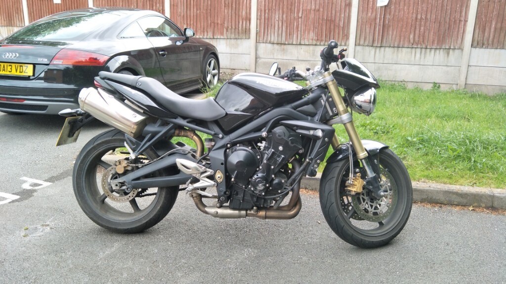 Custom Lowered Triumph Street Triple | in Newcastle-under ...