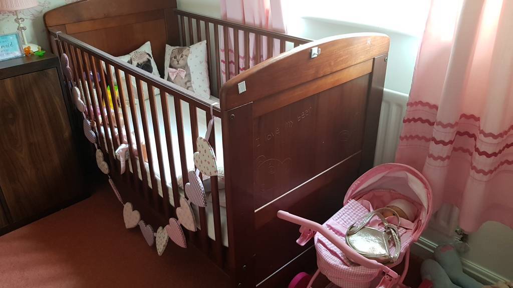 Dark wood teddy bear cot bed babies r us in Nottingham, Nottinghamshire Gumtree