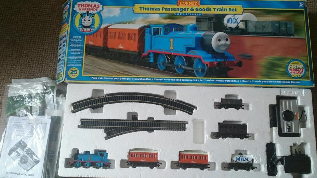 HORNBY THOMAS THE TANK ENGINE ELECTRIC TRAIN SET | in 
