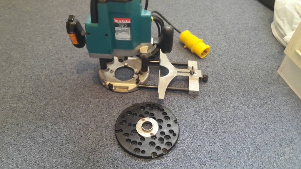 Makita 3612 1/2 inches Router 110 V in Calcot, Berkshire Gumtree