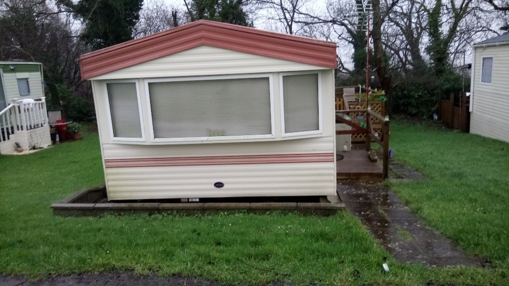FOR SALE sited static caravan in happy valley porthcawl in Bargoed