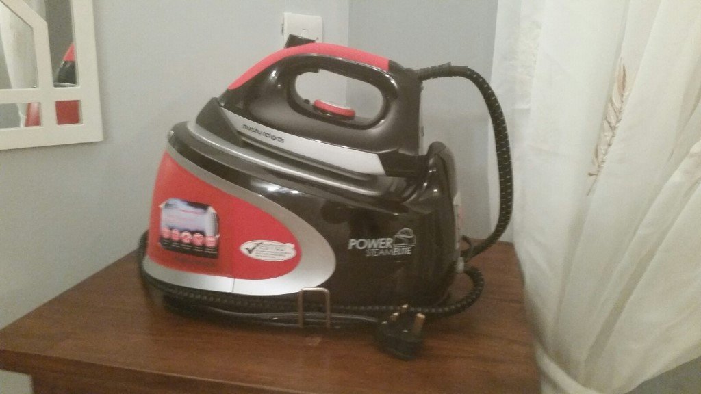 Morphy Richards Power Steam Elite Steam Generating Iron with Auto clean
