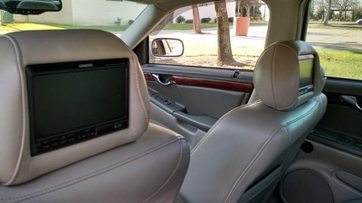 image 3 of interior