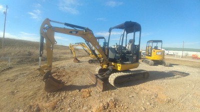 2015 Caterpillar 302.7D Excavator MIni Ex Trackhoe 953Hrs 24Hp 5890Weight Used