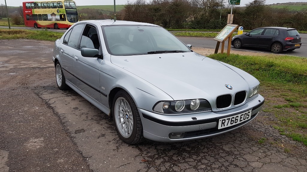 Bmw e39 1998 года