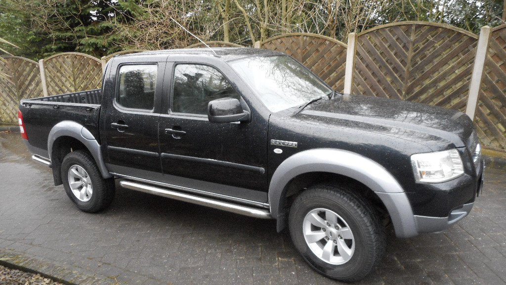 FORD RANGER XLT DOUBLE CAB Pick Up - 28,000 Miles - Private Sale - NO