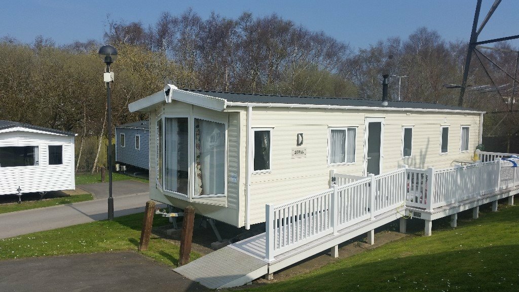3 bedroom Static caravan at Haven's 5* Rockley Park, Poole, sleeps 6