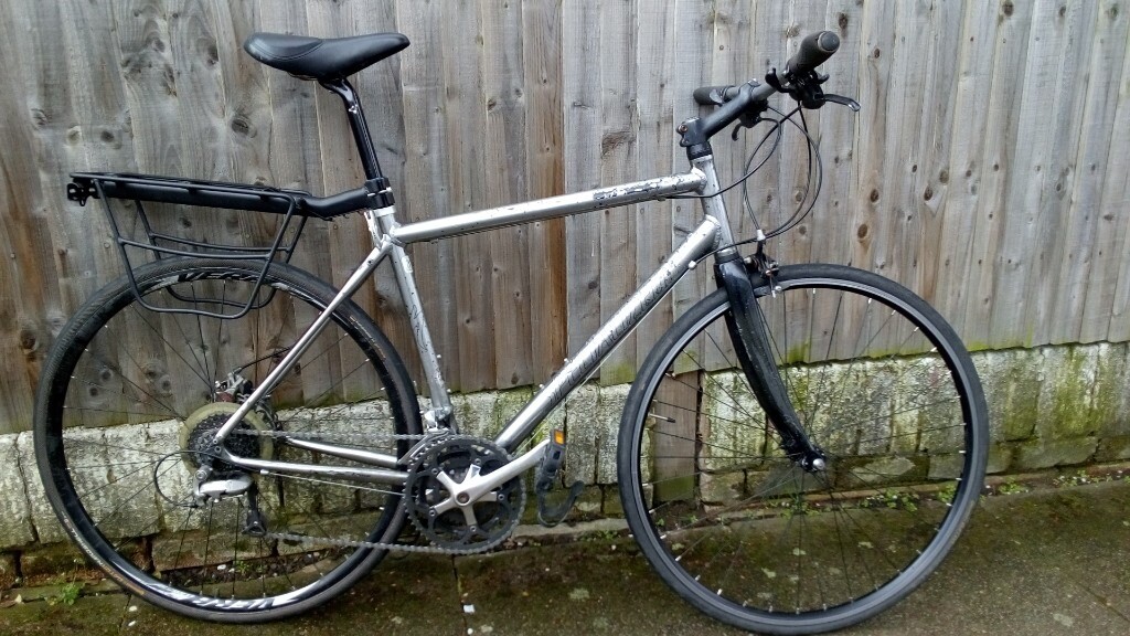 20" Specialized Sirrus Sport Disc Brake Hybrid Bike Silver & Black