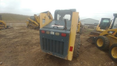 2011 Gehl 4240 Skid Steer Loader 1910Hrs 46Hp 4600Lbs 1350Lift