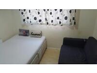 Large double cheapest room available 