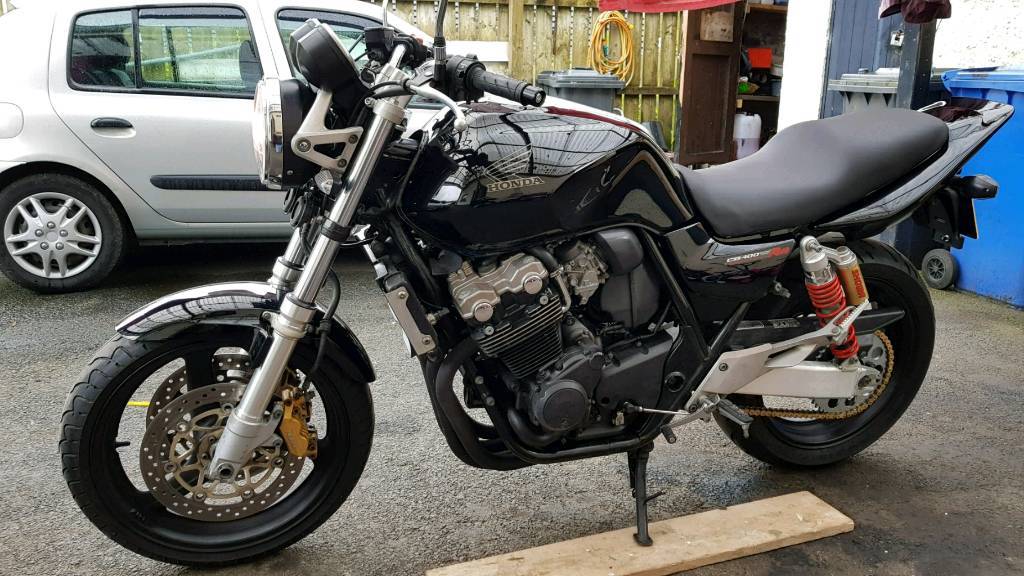 Honda cb 400 vtec