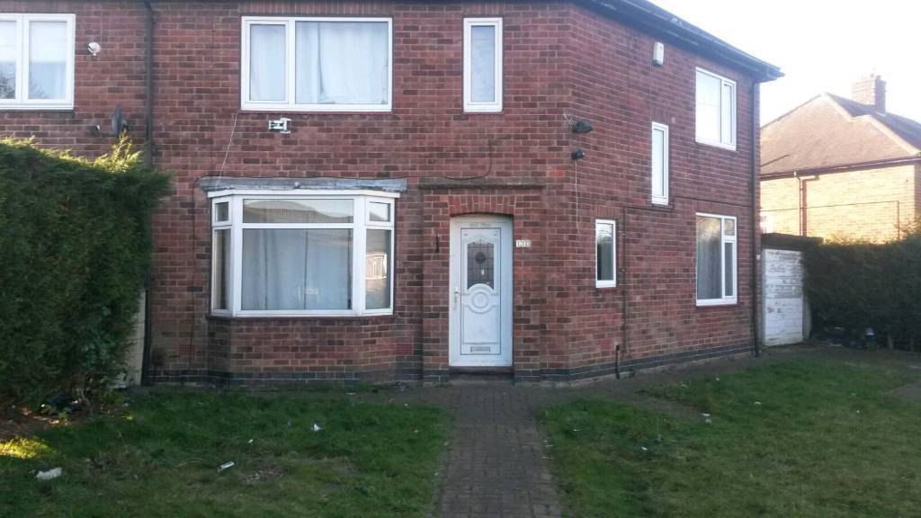 Nottingham house to rent. 4 Bedroom semi detached Family home. in