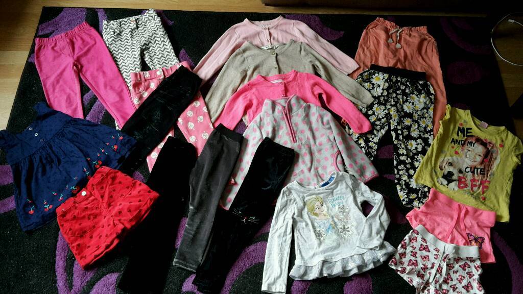 Large bundle of girls clothes 23y in Guildford, Surrey Gumtree