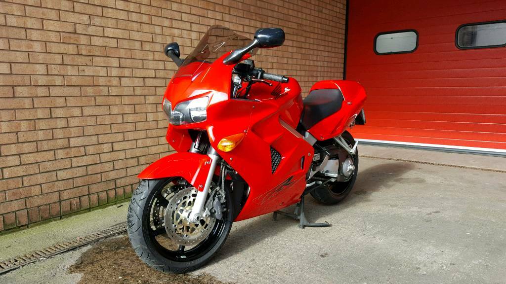 Honda vfr 800 fi
