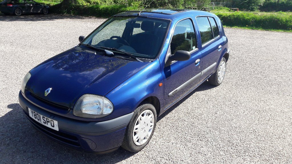 Renault clio 2001 года