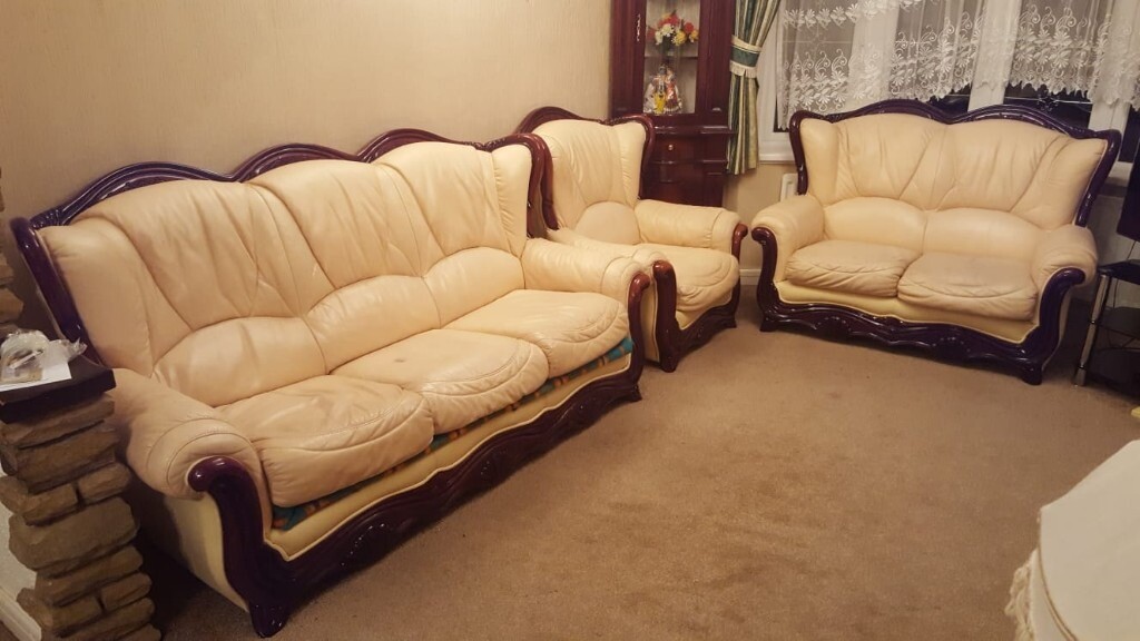 3 piece italian style leather suite in Walsall, West Midlands Gumtree