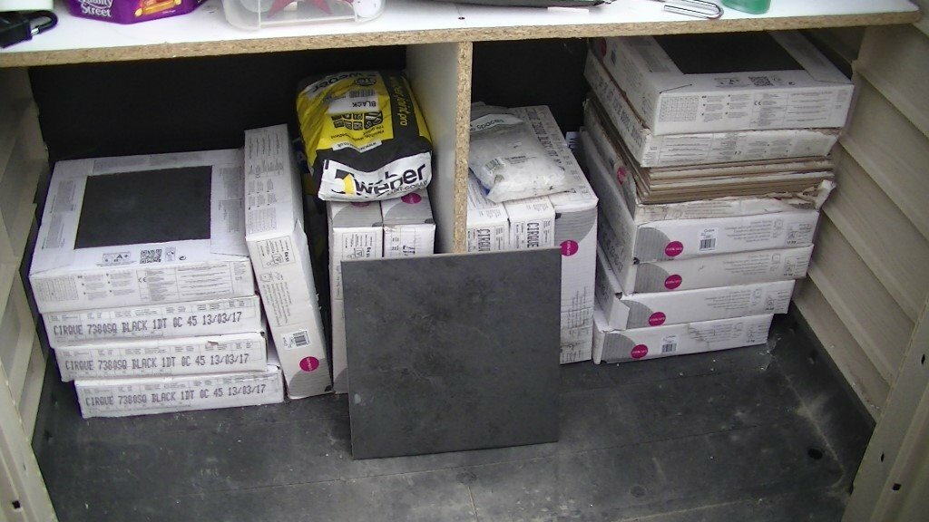 black floor tiles 17 boxes 9 tiles per box = a sqare mtre in Bulkington, Warwickshire Gumtree