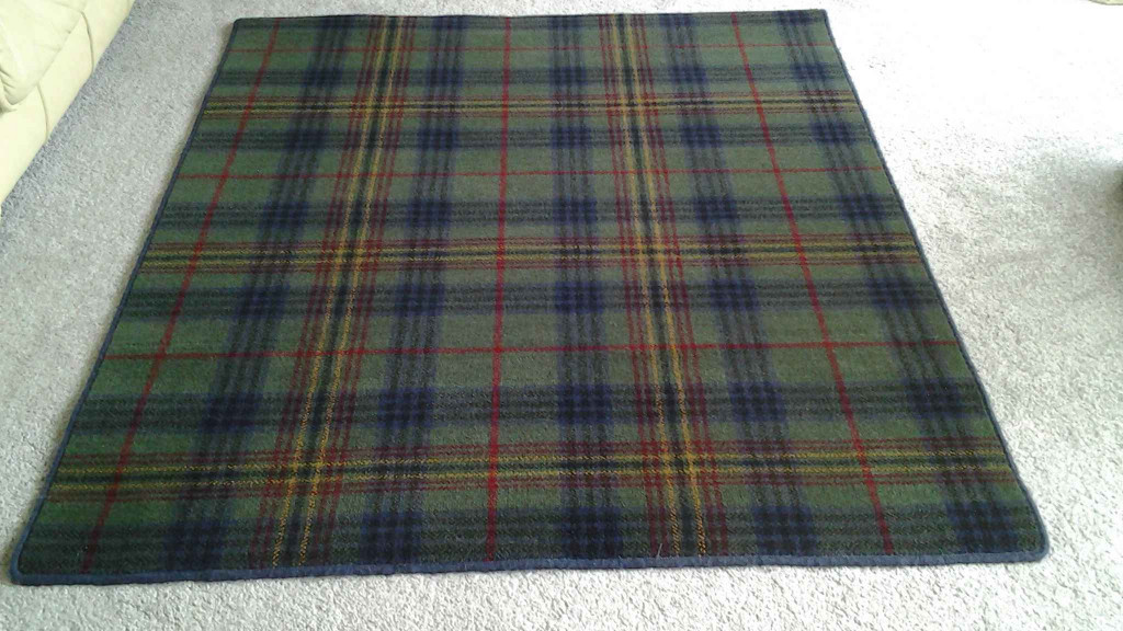 Tartan Rug (Kennedy Hunting Tartan) 5 ft x 4 ft. New. in East