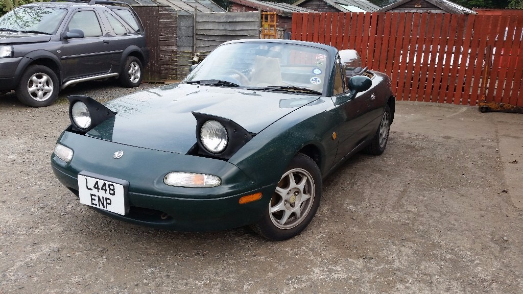 Mazda MX5 / Eunos MK1 British Racing Green & Tan Classic Car