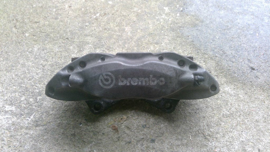 Brembo Brake Caliper Range Rover Sport TDV8 in Stonehaven