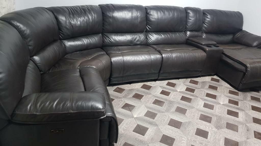 Corner sofa leather in Old Trafford, Manchester Gumtree