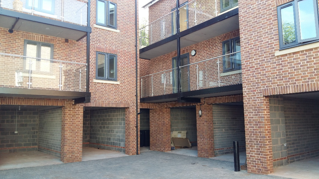 Garages to rent in Crediton in Crediton, Devon Gumtree