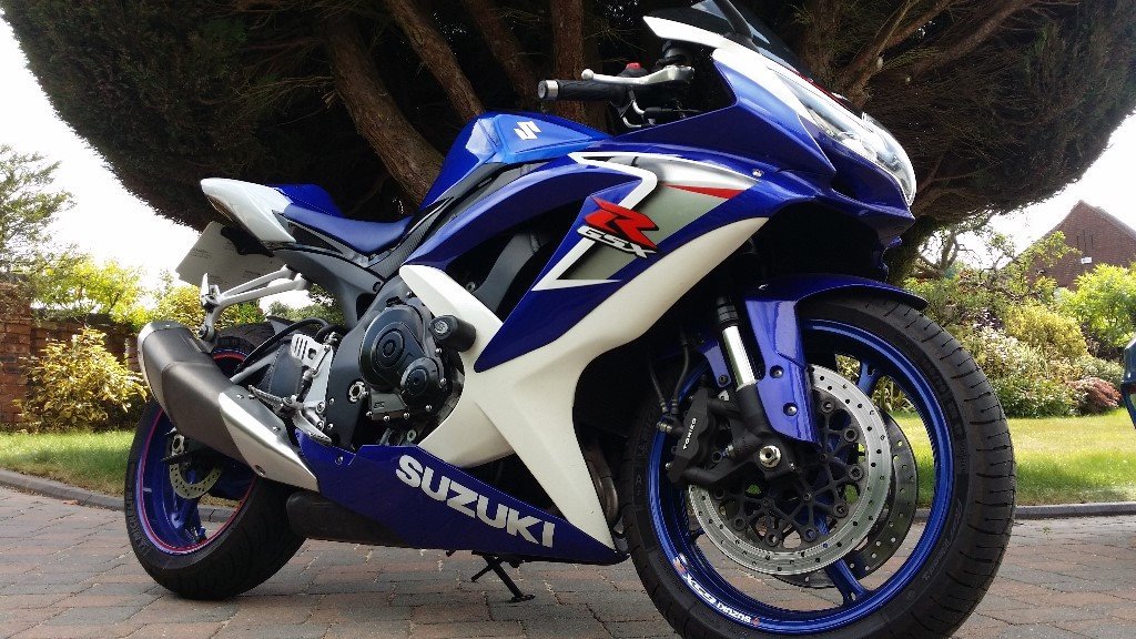 Suzuki gsxr 600 k8