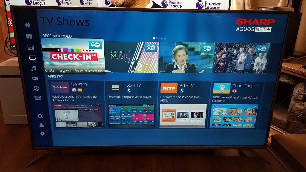 SHARP 55inch ULTRA UHD 4K HDR SUPER Smart LED TV,built in Wifi,Freeview & Freesat HD,Fully