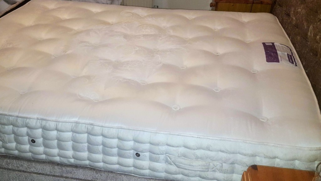 Beautiful Sleepmaster Kingsize Mattress in Bournemouth, Dorset Gumtree