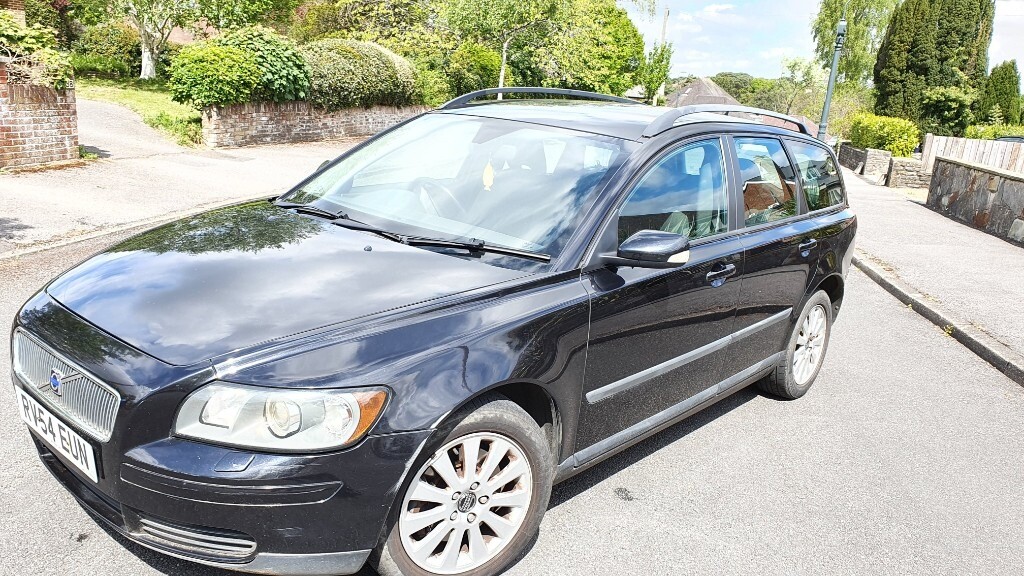 Volvo s50 седан