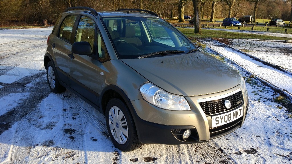 Suzuki sx4 fiat sedici