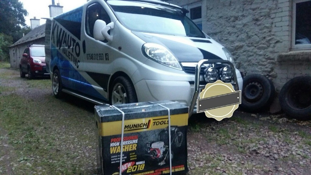 Pressure washer hot and cold German munich tools in Lauder, Scottish