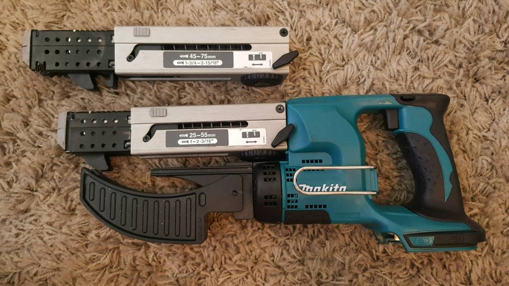Makita cordless screwgun screw gun with 2 collars in Castleford, West