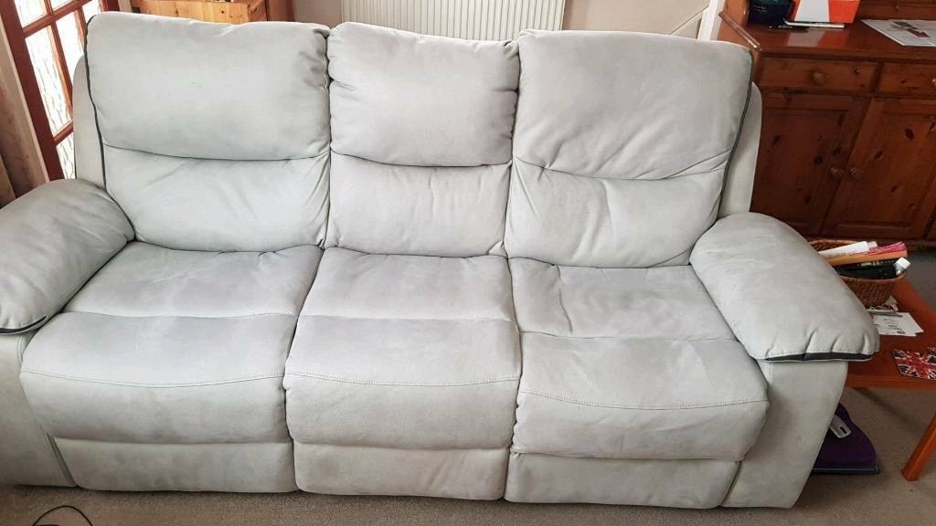 Needs To Go Harveys Nashville Range L Grey 3 Seat Manual Recliner Sofa Only 9 Months Old For Sale In Maidstone Kent Gumtree