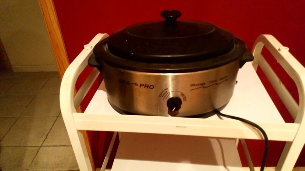 Spa Pro Massage Stone Warmer 54416 240v, Electric with Stones Used