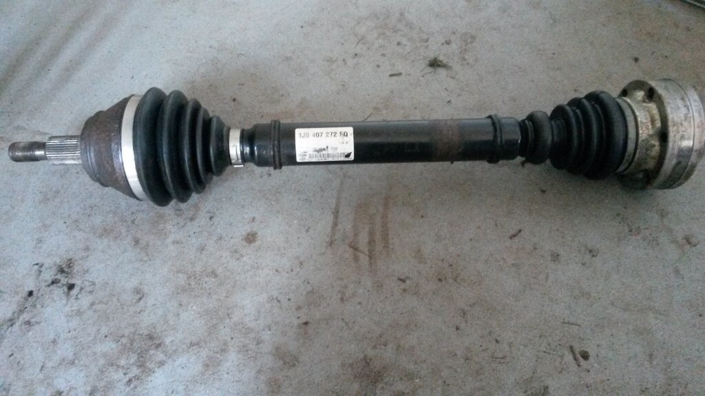 Audi tt Quattro front passenger drive shaft in Durham, County Durham