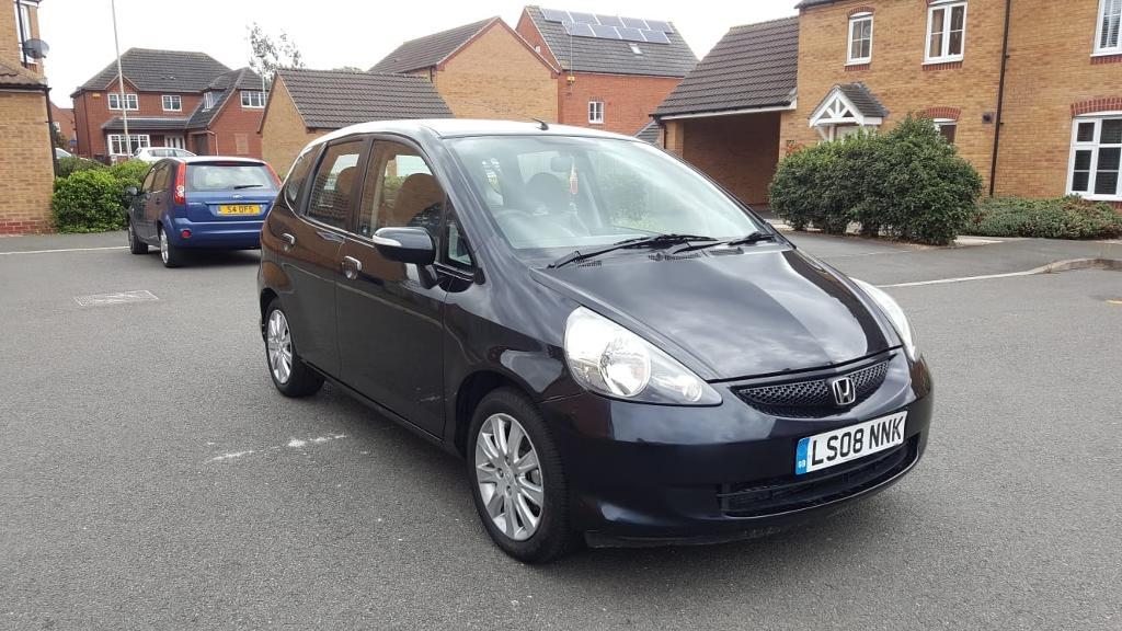 Honda jazz 2008 automatic petrol 1.3 black | in Leicester