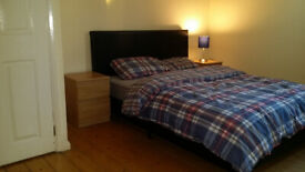 image for Double room available for 2 weeks in Greenwich